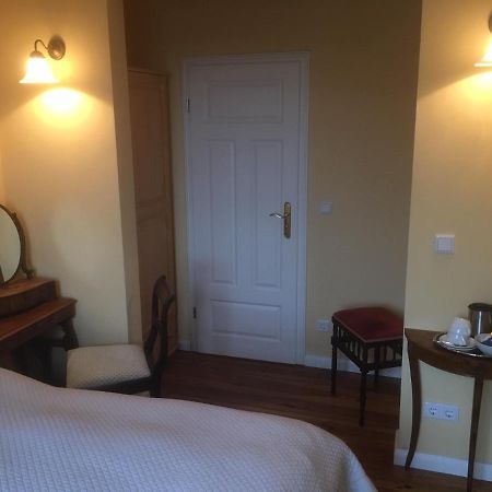 B&B Fiddler'S Inn Neuruppin Bagian luar foto
