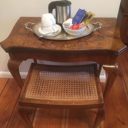 B&B Fiddler'S Inn Neuruppin Bagian luar foto