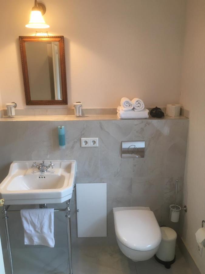 B&B Fiddler'S Inn Neuruppin Bagian luar foto