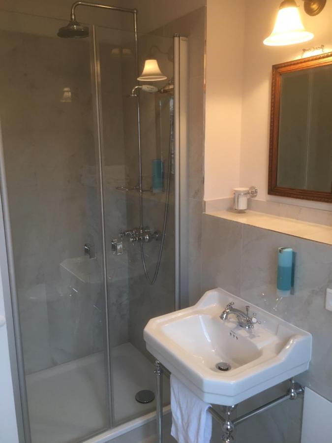 B&B Fiddler'S Inn Neuruppin Bagian luar foto