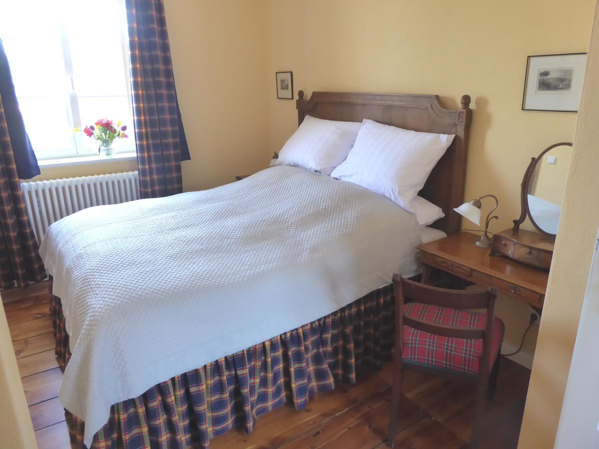B&B Fiddler'S Inn Neuruppin Bagian luar foto